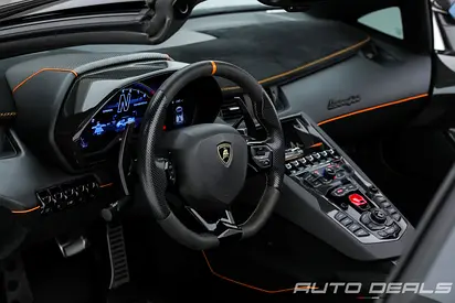 2021 Lamborghini AVENTADOR 缩略图 13
