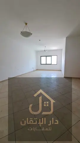 *Golden Opportunity for Rent* 3 Bedroom + Hall apartment in Al Nabaa area Spacious area | Prime location