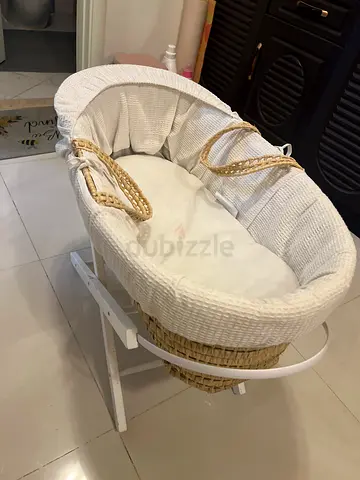 Wicker Baby Bassinet with Stand and Mattress — Good Condition