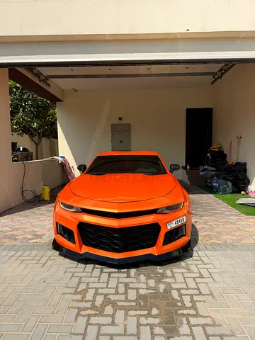 2019 Chevrolet Camaro 1LT - American Specs - Excellent Condition