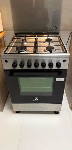 Electrolux Gas Cooker with Oven - Good Condition