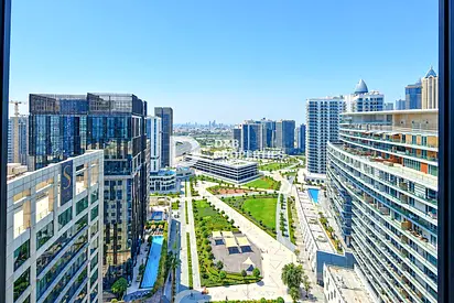 CITY VIEW | AVAILABLE TO MOVE | HIGH FLOOR