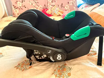 Infant Rear-Facing Car Seat Carrier - Good Condition