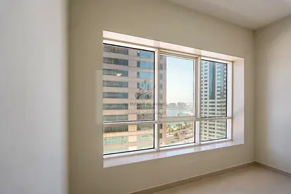 4BR Apartment for Rent, 2,500 Sq.Ft, Maid Room, 5 Bathrooms, Spacious Layout, Free AC, Parking & Attestation, Gym and Pool in Tower