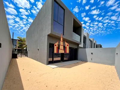Exclusive 3BR Corner Townhouse | Robinia Masaar | Maid Room + 4 Washrooms