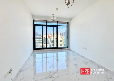 Skyline Elegance | Modern Studio | Vacant