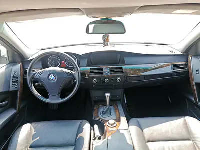 2005 BMW 5-SERIES 照片 9