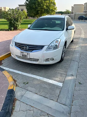2010 Nissan Altima SV GCC Specs