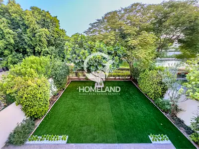 Exclusive listing | Full Lake View | Upgraded