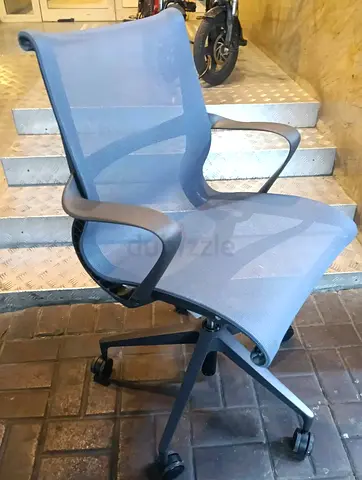 Herman Miller setu chair for selling.