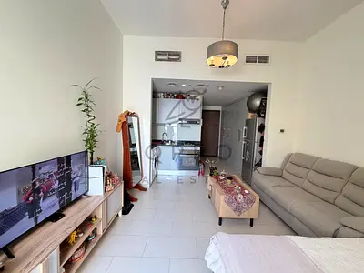 Chiller Free | Spacious Studio | Next to Bus Stop