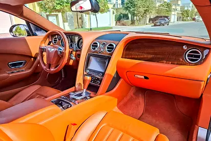 صورة 10 لـ 2013 Bentley CONTINENTAL