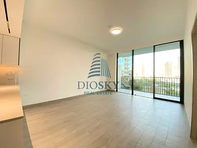 Brand New | Spacious | Flexible Cheques