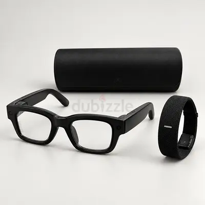 Meta Ray-Ban Display Smart Glasses + Wristband & Case – Like New
