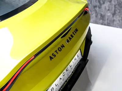 2025 Aston Martin VANTAGE 缩略图 20