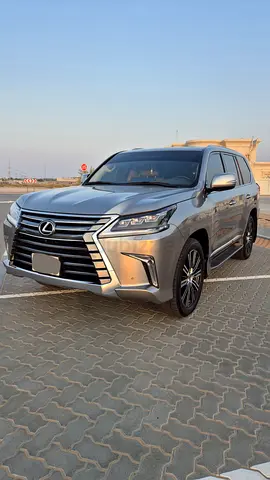 Pristine 2021 Lexus LX 570 Platinum - GCC Specs - Full Service History