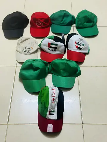 I ♥ UAE tricolor baseball cap – used, one-size 11 pieces
