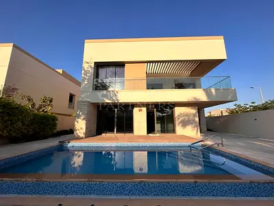Type 6 Corner Plot | Private Pool | Ocean Side