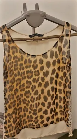 Leopard print sleeveless blouse top ZARA