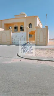 Private Entrance - 5 Bedrooms - Prime Location