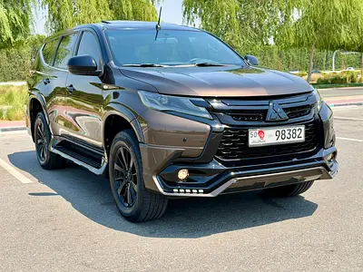 2019 Mitsubishi Montero Sport Signature Edition | GCC Specs full service histroy