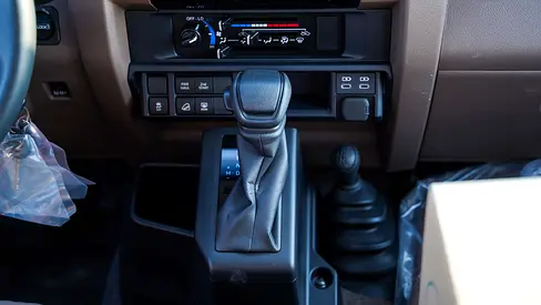 صورة مصغرة 16 لـ 2026 Toyota LAND CRUISER 70 SERIES