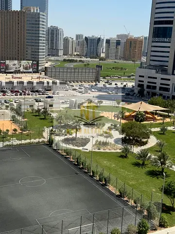 Al Mamzar: 2 master bedrooms, 3 bathrooms, central AC, AED 52,000, 4 or 6 payments, AED 2,800 deposit.