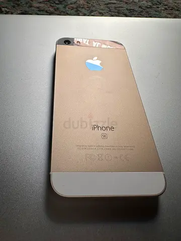 Gold color iPhone 5SE - Excellent condition 64GB