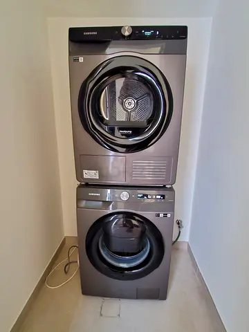 Samsung 9 kg washer and 9 kg dryer separate sets