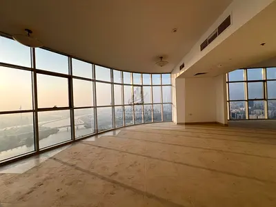 شقة أول سكن بإطلالة مباشرة على البحر | موقفان مجانيان، صيانة مجانية وخيارات دفع 4 أو 6 دفعات