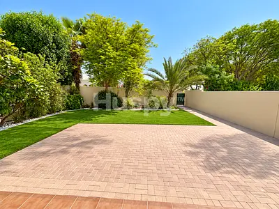 Vacant | Type 3E | Landscaped Garden