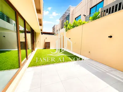 Exclusive| Garden | Rooftop Terrace | Skyline View