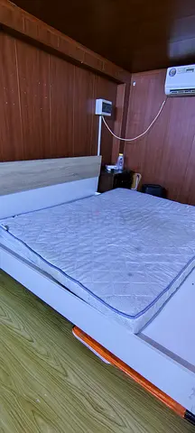 Modern queen size Mattress