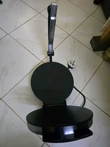 Electric Crepe/Pancake Maker - Single Plate, Good Working Condition