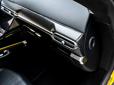 2025 Aston Martin VANTAGE 缩略图 17