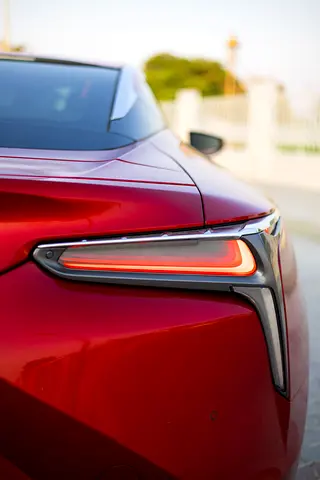 صورة 8 لـ 2024 Lexus LC-SERIES