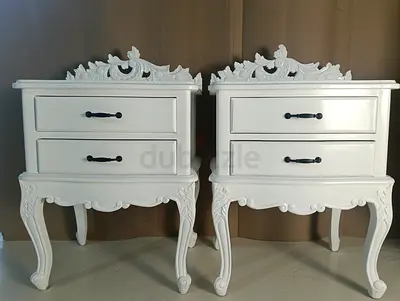 White Classic Nightstands