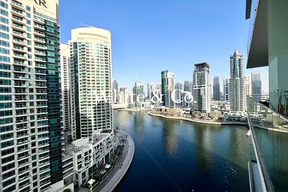 Marina views | Modern finish | Furnished