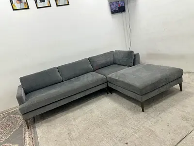 Perfect condition west elm sofa