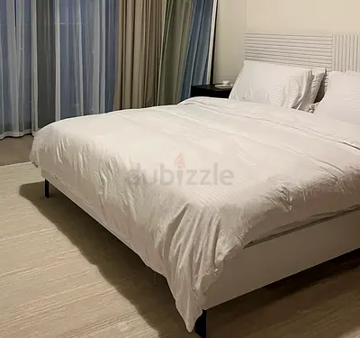 King bed white 180x200