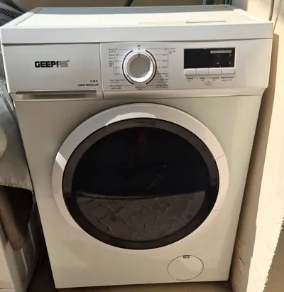 Geepas 6KG Front Load Washing Machine – 1 Year Used – Excellent Condition
