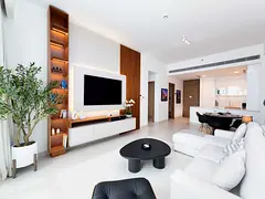Maison Privee - Bright & Modern Retreat along the Dubai Canal