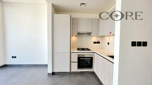 HIGH FLOOR | MULTIPLE CHEQUES | PERFECT CONDITION