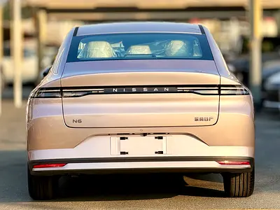 صورة 8 لـ 2026 Nissan N6