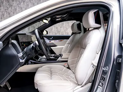 2024 BMW 7-SERIES — фото 7