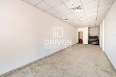 Retail shop and showroom | Full Building