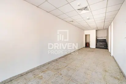 Retail shop and showroom | Full Building