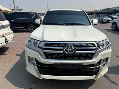 Toyota Land Cruiser GXR 2010 GCC Specs