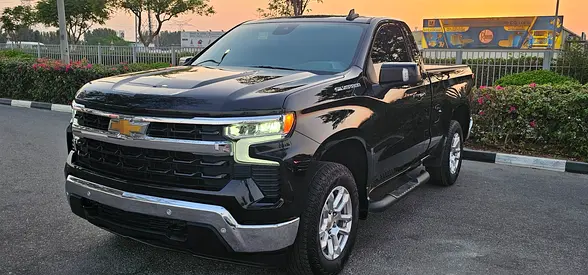 CHEVROLET SILVERADO 2 DOOR MODEL 2025 KM 42000 F.S.H G.C.C ACCIDENT FREE ORIGINAL PAINT