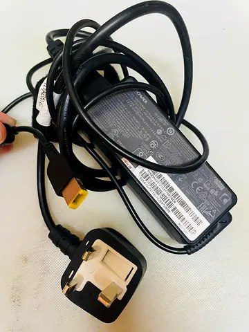 Lenovo think pad charger / AC Adapter